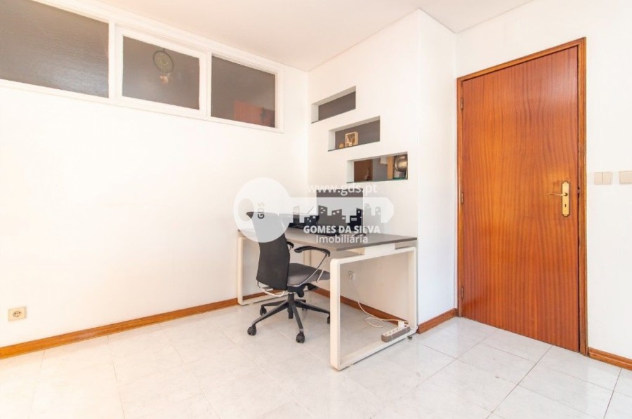 Apartamento em Nogueira, Fraião e Lamaçães, Braga, Braga - Imagem 13