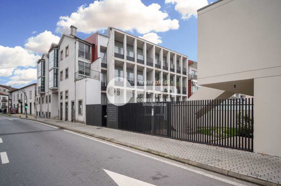 Apartamento em Braga (Maximinos, Sé e Cividade), Braga, Braga