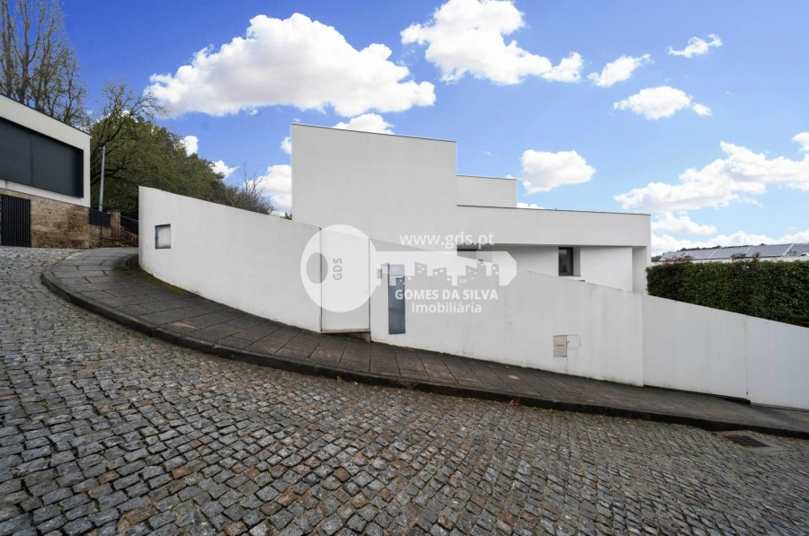 Moradia individual T5 de luxo em Tenões, Braga - Gomes da Silva - Imagem 45 Moradia em Nogueiró e Tenões, Braga, Braga - Imagem 45