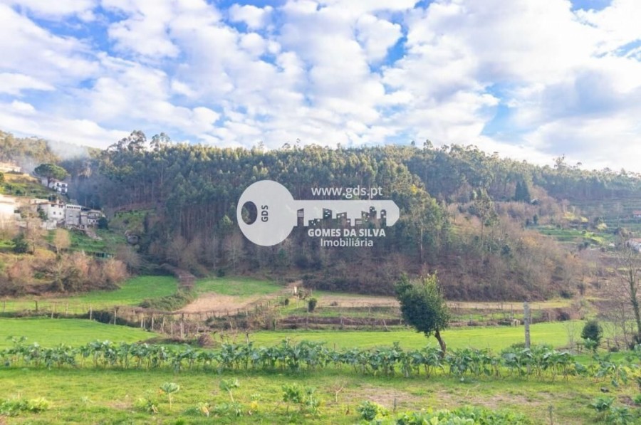 Terreno em Morreira e Trandeiras, Braga, Braga