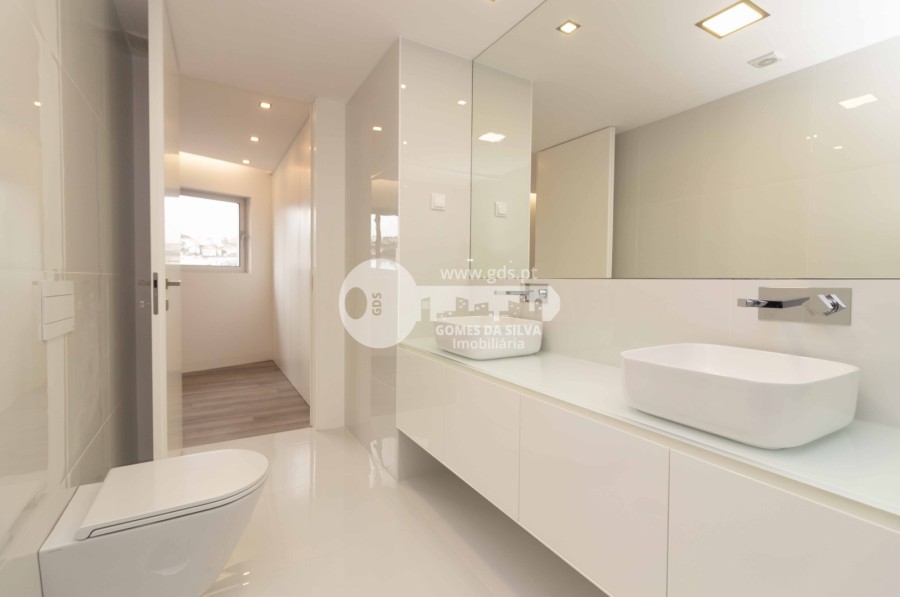 Apartamento em Braga (Maximinos, Sé e Cividade), Braga, Braga - Imagem 18