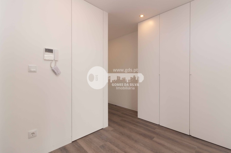 Apartamento em Braga (Maximinos, Sé e Cividade), Braga, Braga - Imagem 3