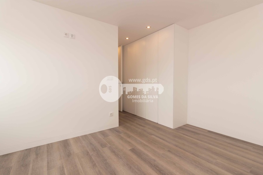 Apartamento T2 Moderno para Arrendamento - Gomes da Silva - Imagem 14 Apartamento em Braga (Maximinos, Sé e Cividade), Braga, Braga - Imagem 14