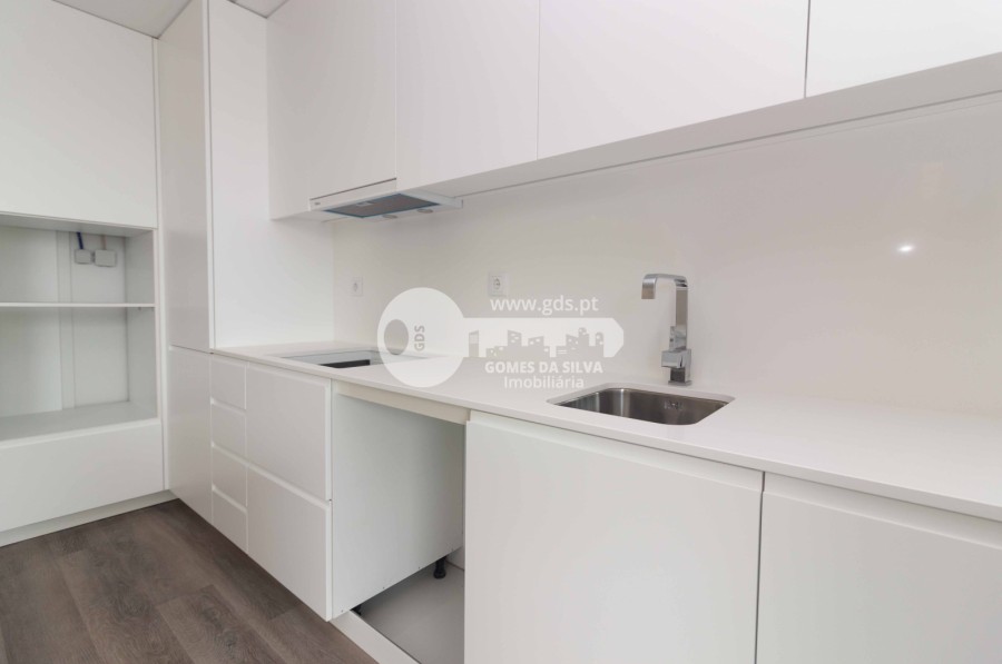 Apartamento T2 Moderno para Arrendamento - Gomes da Silva - Imagem 7 Apartamento em Braga (Maximinos, Sé e Cividade), Braga, Braga - Imagem 7